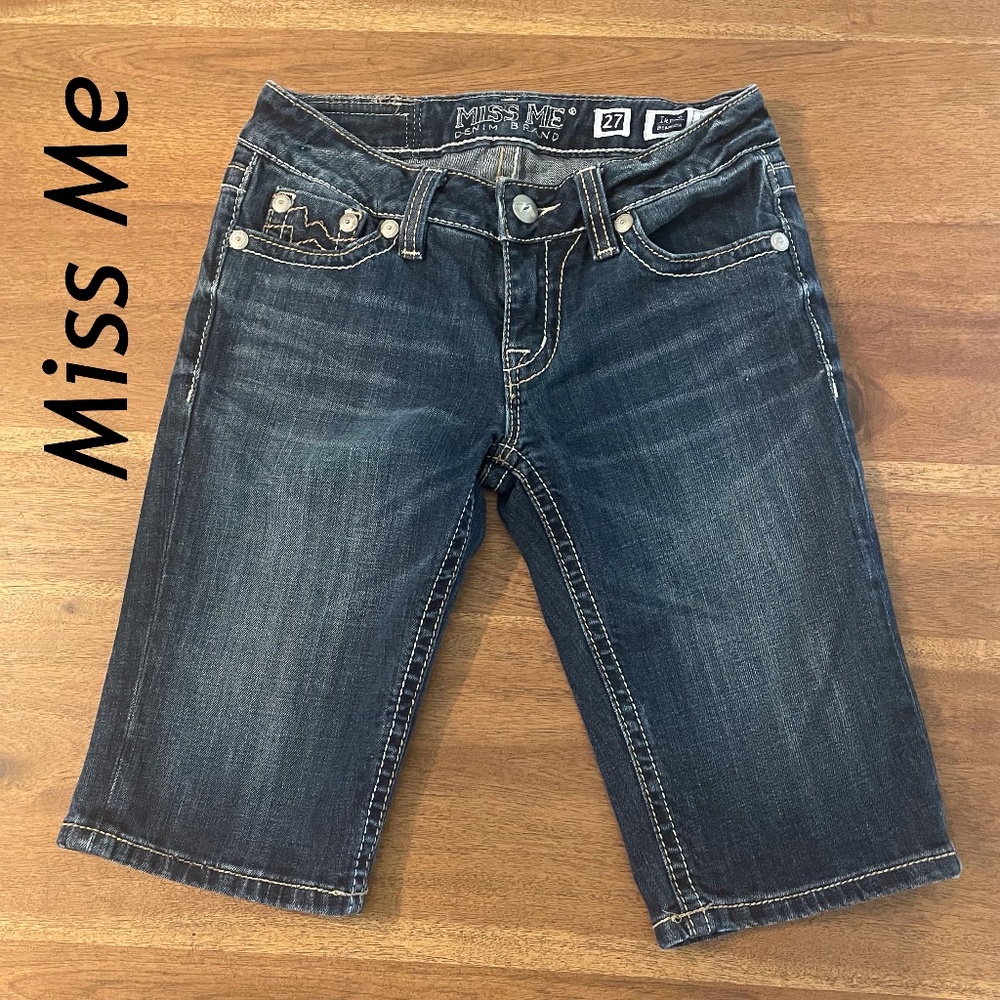 Miss Me Bermuda Irene shorts Size 27
